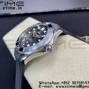 OMEGA Seamaster 2018 Diver 300M VSF 1:1 Best Edition Black Ceramic Black Dial on Black Rubber Strap A8800 V2 - Super Clone Watch | 1:1 Best Version