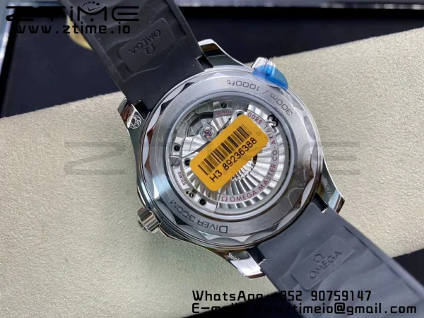 OMEGA Seamaster 2018 Diver 300M VSF 1:1 Best Edition Black Ceramic Black Dial on Black Rubber Strap A8800 V2 - Super Clone Watch | 1:1 Best Version