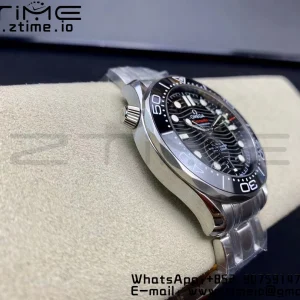 OMEGA Seamaster Diver 300M VSF 1:1 Best Edition Black Ceramic Black Dial on SS Bracelet A8800 V2 (Black Balance Wheel) - Super Clone Watch | 1:1 Best Version
