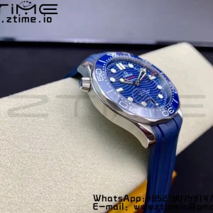 OMEGA Seamaster Diver 300M VSF 1:1 Best Edition Blue Ceramic Blue Dial on Blue Rubber Strap A8800 V2 - Super Clone Watch | 1:1 Best Version