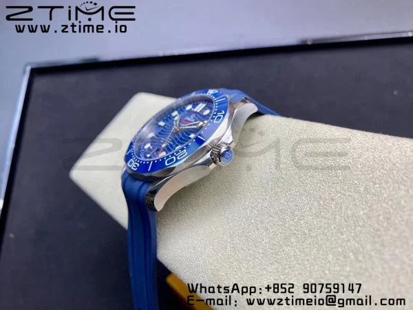 OMEGA Seamaster Diver 300M VSF 1:1 Best Edition Blue Ceramic Blue Dial on Blue Rubber Strap A8800 V2 - Super Clone Watch | 1:1 Best Version