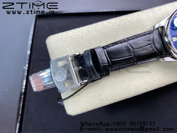 IWC Portuguese Real PR IW500710 ZF 1:1 Best Edition Cadran albastru pe curea din piele neagră A52010 V5 - Super Clone Watch | 1:1 Best Version
