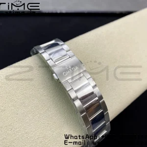 OMEGA Aqua Terra Worldtimer VSF 1:1 Best Edition Blue Dial on SS Bracelet A8938 Super Clone - Super Clone Watch | 1:1 Best Version