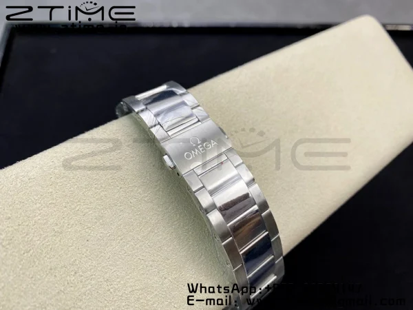 OMEGA Aqua Terra Worldtimer VSF 1:1 Best Edition Blue Dial on SS Bracelet A8938 Super Clone - Super Clone Watch | 1:1 Best Version