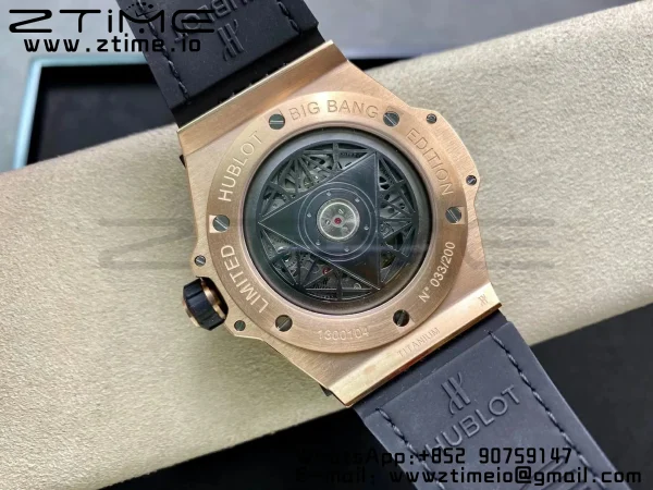 HUBLOT Big Bang Sang Bleu RG Titanium 415.OX.1118.VR.1704.MXM17 WWF 1:1 Best Edition Diamonds Case On Blue Gummy Strap Asian HB1213 - Super Clone Watch | 1:1 Best Version