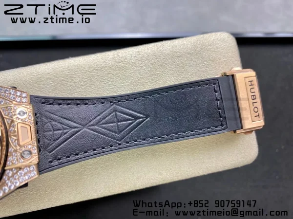 HUBLOT Big Bang Sang Bleu RG Titanium 415.OX.1118.VR.1704.MXM17 WWF 1:1 Best Edition Diamonds Case On Blue Gummy Strap Asian HB1213 - Super Clone Watch | 1:1 Best Version