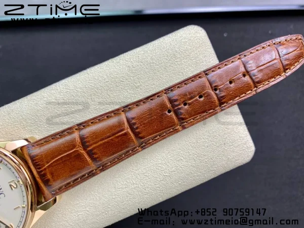 IWC Πορτογαλική Real PR RG IW500113 ZF 1:1 Best Edition White Dial σε καφέ δερμάτινο λουράκι A52010 V5 - Super Clone Watch | 1:1 Best Version