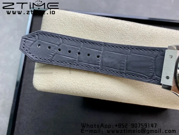 HUBLOT Classic Fusion 42mm 542.NX.1171.RX チタニウム WWF 1:1 ベストエディション ブラックダイアル ブラックグミストラップ A2892 - スーパークローンウォッチ｜1:1 ベストバージョン