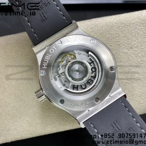 HUBLOT Classic Fusion 45mm 542.NX.7071.LR Titanium WWF 1:1 Best Edition Gray Dial on Gray Gummy Strap A2892 - Super Clone Watch | 1:1 Best Version