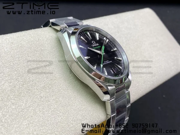 OMEGA Aqua Terra 150M Master Chronometers VSF 1:1 Best Edition Black Dial Green Hand on SS Bracelet A8900 Super Clone - Super Clone Watch | 1:1 Best Version