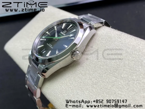 OMEGA Aqua Terra 150M Master Chronometers VSF 1:1 Best Edition Black Dial Green Hand on SS Bracelet A8900 Super Clone - Super Clone Watch | 1:1 Best Version