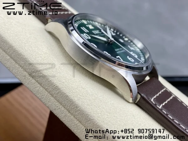 IWC Mark Mark XX  IW328205 SS M+F 1:1 Best Edition Green Dial on Brown Leather Strap A35111 - Super Clone Watch | 1:1 Best Version