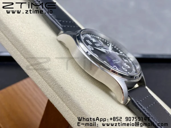 IWC Mark Mark XX  IW328201 SS M+F 1:1 Best Edition Black Dial on Black Leather Strap A35111 - Super Clone Watch | 1:1 Best Version