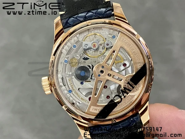 IWC Portugieser Ikuinen kalenteri IW503312 RG APSF 1:1 Best Edition Blue Dial sininen kudottu nahkahihna A52610 Clone - Super Clone Watch | 1:1 Paras versio