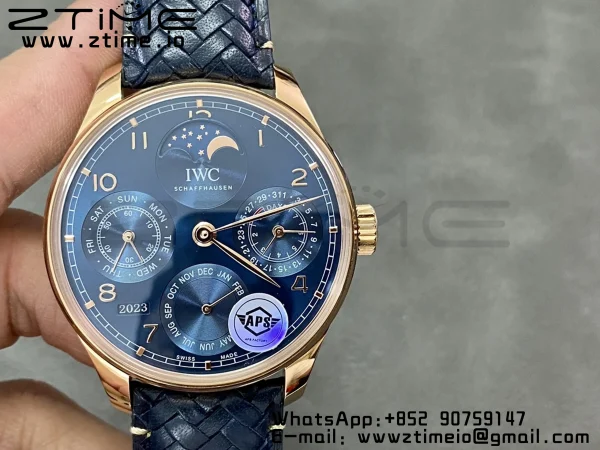 IWC Portugieser Ikuinen kalenteri IW503312 RG APSF 1:1 Best Edition Blue Dial sininen kudottu nahkahihna A52610 Clone - Super Clone Watch | 1:1 Paras versio