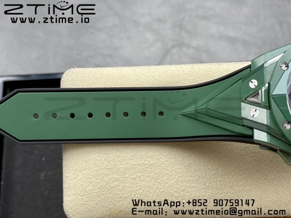 HUBLOT Big Bang Sang Bleu 418.GX.5207.RX.MXM22 Green Ceramic BBF Best Edition GreenDial on GreenRubber Strap A1240 - Super Clone Watch | 1:1 Best Version