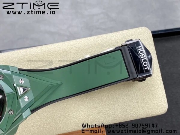 HUBLOT Big Bang Sang Bleu 418.GX.5207.RX.MXM22 Green Ceramic BBF Best Edition GreenDial on GreenRubber Strap A1240 - Super Clone Watch | 1:1 Best Version