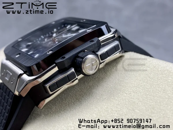 HUBLOT Square Bang Unico 42mm 821.NM.0170.RX Titanium BBF 1:1 Best Edition Skeleton Dial Ceramic Bezel on Black Rubber Strap A1280 - Super Clone Watch | 1:1 Best Version