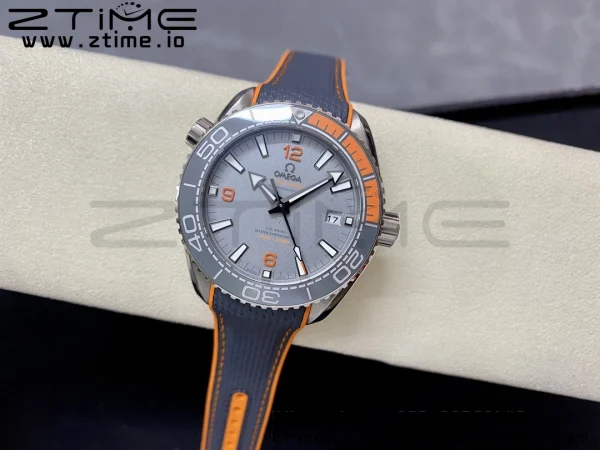 OMEGA Planet Ocean 43.5mm Ti VSF 1:1 Best Edition Black/Orange Bezel Gray Dial on Gray Nylon Strap A8900 - Super Clone Watch | 1:1 Best Version