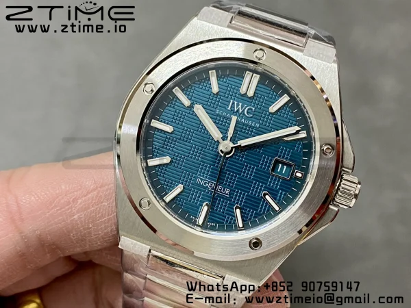 IWC Ingenuier 40mm V7F 1:1 Best Edition Blue Dial on SS Bracelet A2892 - Super Clone Watch | 1:1 Best Version
