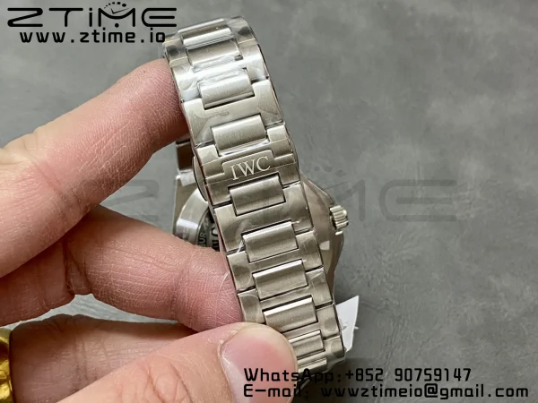 IWC Ingenuier 40mm V7F 1:1 Best Edition Black Dial on SS Bracelet A2892 - Super Clone Watch | 1:1 Best Version