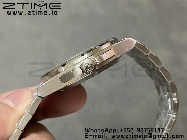 IWC Ingenuier 40mm V7F 1:1 Best Edition Gris Argent Dial on SS Bracelet A2892 - Super Clone Watch | 1:1 Best Version