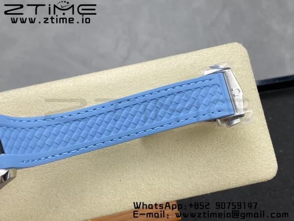 OMEGA Aqua Terra 150M 43mm 24 VSF 1:1 Best Edition Summer Blue Dial on Blue Rubber Strap A8938 Super Clone - Super Clone Watch | 1:1 Best Version