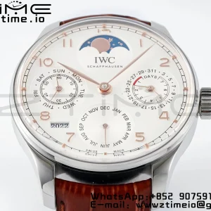 IWC ポルトギーゼ・パーペチュアル・カレンダー IW503307 SS APSF 1:1 ベスト・エディション ホワイトダイアル ブラウンレザーストラップ A52610 クローン - スーパークローン時計｜1:1 ベスト・バージョン
