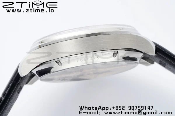 IWC ポルトギーゼ・パーペチュアル・カレンダー IW503307 SS APSF 1:1 ベスト・エディション ホワイトダイアル ブラウンレザーストラップ A52610 クローン - スーパークローン時計｜1:1 ベスト・バージョン