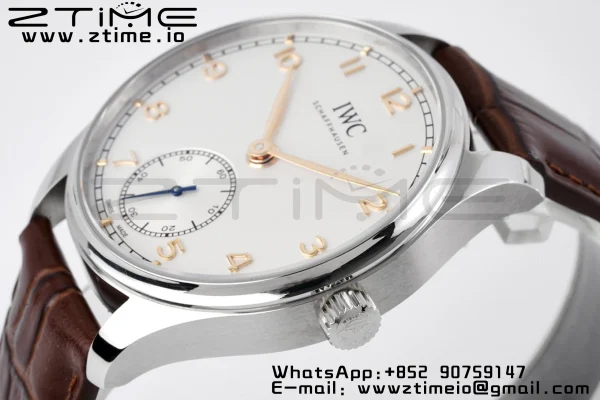 IWC Portuguese IW358303 ZF 1:1ベスト・エディション SS ホワイトダイアル RGマーカー ブラウン・レザーストラップ A82200 - スーパークローン時計 | 1:1ベスト・バージョン