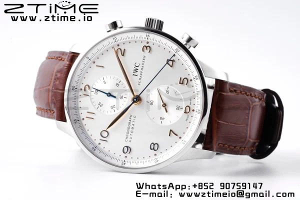 IWC Portugalin Chrono IW371445 ZF 1:1 Best Edition White Dial ruskealla nahkahihnalla DD7750 - Super Clone Watch | 1:1 Best Version