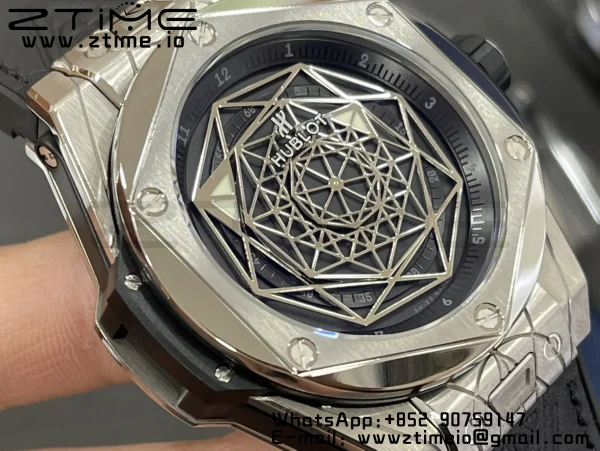 HUBLOT Big Bang Sang Bleu Titanium 415.NX.1112.VR.MXM16 WWF 1:1 Best Edition Black Skeletonal Dial On Black Gummy Strap Asian HB1213 - Super Clone Watch | 1:1 Best Version