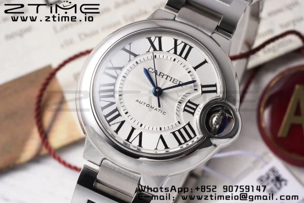カルティエ バロンブルー WSBB0044 33mm SS AF 1:1 ベストエディション ホワイトダイアル SSブレスレット SEIKO NH05A - スーパークローンウォッチ｜1:1 ベストバージョン