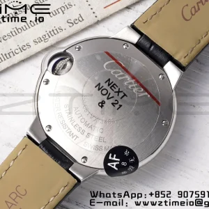 Cartier Ballon Bleu W6920085 33mm SS AF 1:1 Best Edition Silver Dial σε μαύρο δερμάτινο λουράκι SEIKO NH05A - Super Clone Watch | 1:1 Best Version