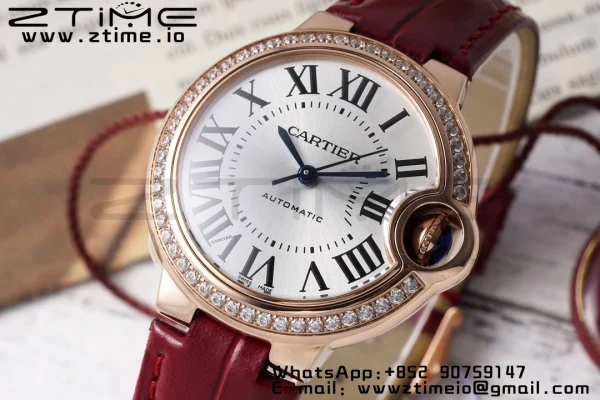 Cartier Ballon Bleu WJBB0033 33mm RG AF 1:1 Best Edition シルバーダイアル ダイヤモンドベゼル レッドレザーストラップ SEIKO NH05A - スーパークローンウォッチ｜1:1ベストバージョン