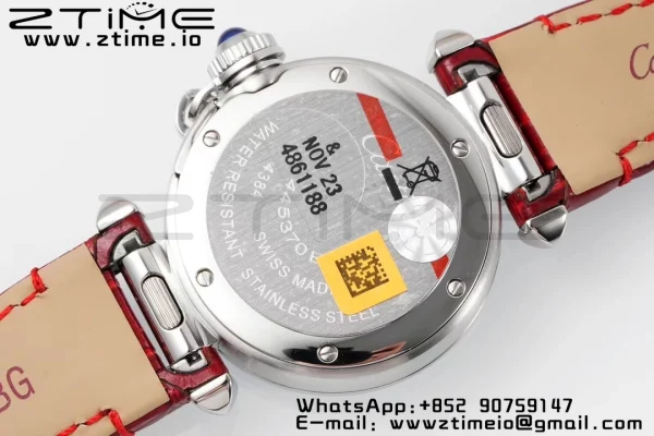 Cartier Pasha 30mm SS AF 1:1 Best Edition Quadrante bianco testurizzato su cinturino in pelle rossa profonda Jaq Quartz - Orologio super clone | 1:1 Best Version