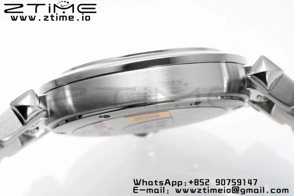 Cartier Pasha 30mm SS AF 1:1 Best Edition White Textured Dial on SS Bracelet Jaq Quartz - Super Clone Watch | 1:1 Best Version