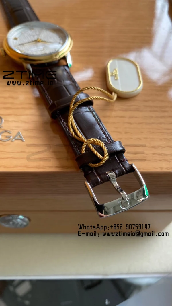 OMEGA De Ville Prestige 39.5mm YG/SS A+F 1:1 Best Edition White Dial YG Markers on Brwon Leather Strap A2500 - Super Clone Watch | 1:1 Best Version