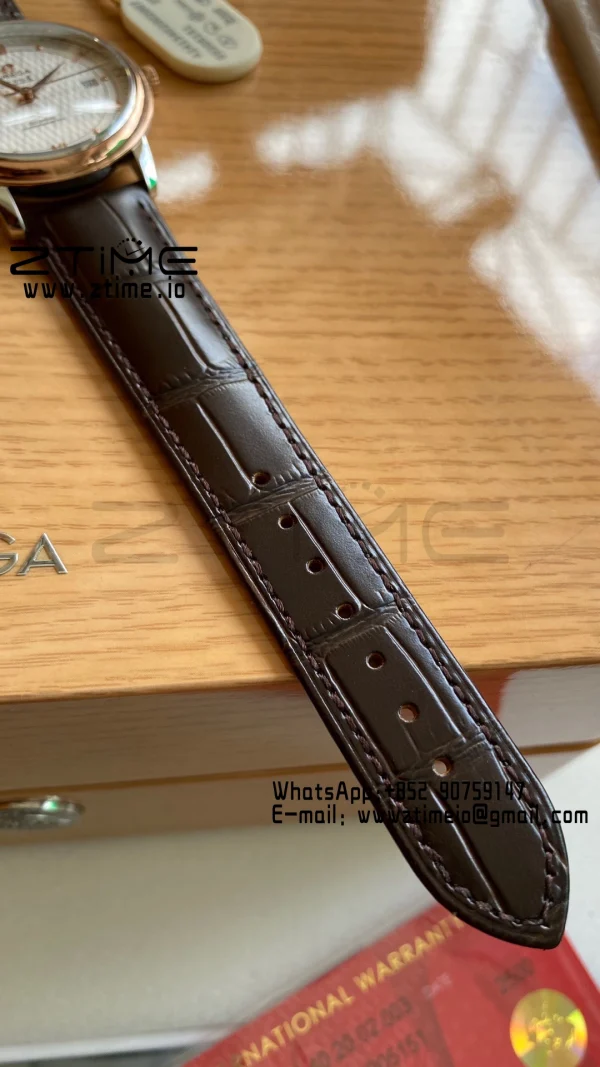 OMEGA De Ville Prestige 39.5mm RG/SS A+F 1:1 Best Edition White Dial RG Markers on Brwon Leather Strap A2500 - Super Clone Watch | 1:1 Best Version