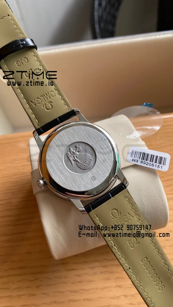 OMEGA De Ville Prestige 39.5mm SS A+F 1:1 Best Edition Λευκό καντράν με ασημί δείκτες και μαύρο δερμάτινο λουράκι A2500 - Super Clone Watch | 1:1 Best Version