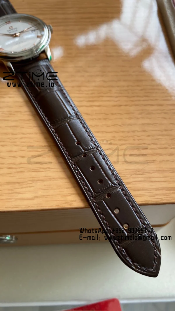 OMEGA De Ville Prestige 39.5mm RG/SS A+F 1:1 Best Edition White Dial RG Markers on Brown Leather Strap A2500 - Super Clone Watch | 1:1 Best Version