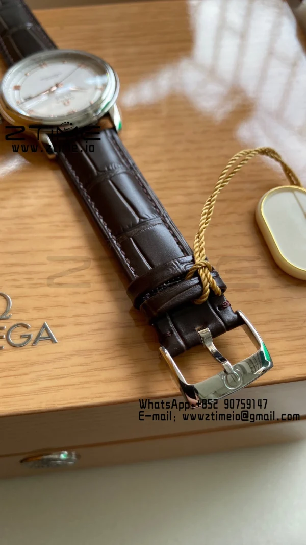 OMEGA De Ville Prestige 39.5mm RG/SS A+F 1:1 Best Edition White Dial RG Markers on Brown Leather Strap A2500 - Super Clone Watch | 1:1 Best Version