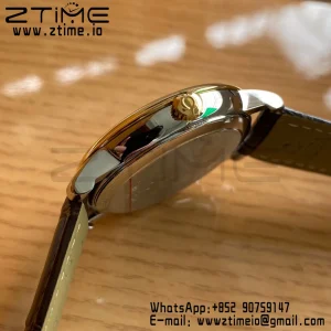OMEGA De Ville Prestige 39.5mm YG/SS A+F 1:1 Best Edition Μπλε καντράν YG Markers σε καφέ δερμάτινο λουράκι A2500 - Super Clone Watch | 1:1 Best Version