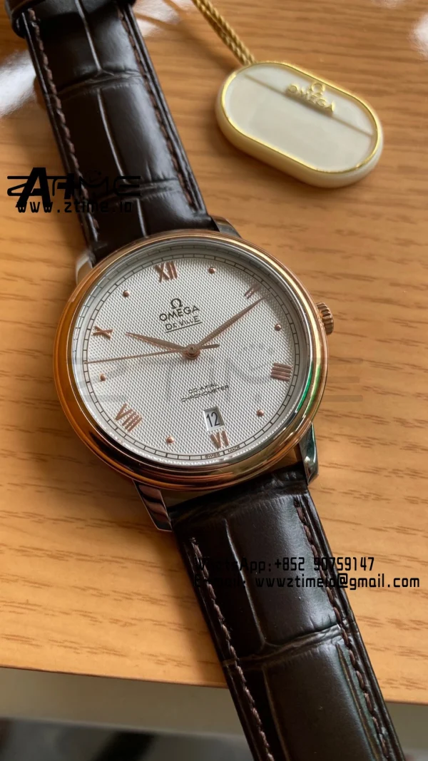 OMEGA De Ville Prestige 39.5mm RG/SS A+F 1:1 Best Edition White Diamond-shaped Dial RG Markers on Black Leather Strap A2500 - Super Clone Watch | 1:1 Best Version