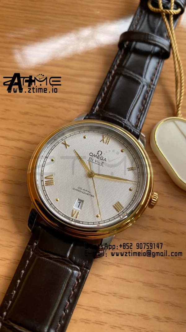 OMEGA De Ville Prestige 39.5mm YG/SS A+F 1:1 Best Edition White Diamond-shaped Dial YG Markers on Black Leather Strap A2500 - Super Clone Watch | 1:1 Best Version