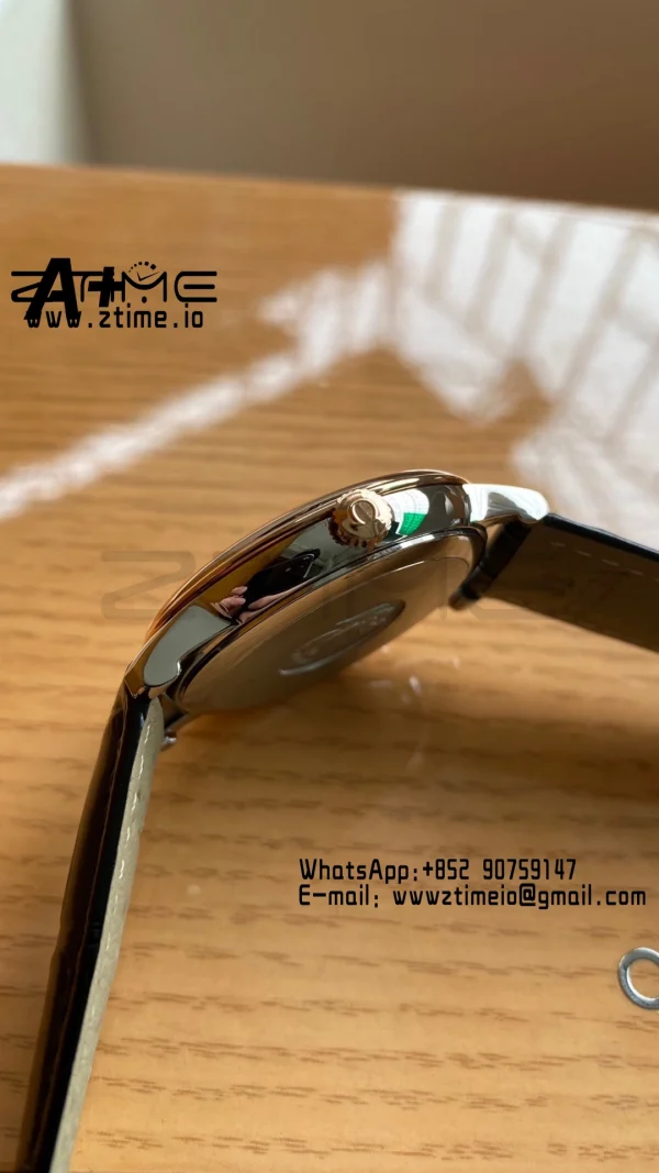 OMEGA De Ville Prestige 39.5mm RG/SS A+F 1:1 Best Edition Blue Granular Dial RG Markers on Black Leather Strap A2500 - Super Clone Watch | 1:1 Best Version