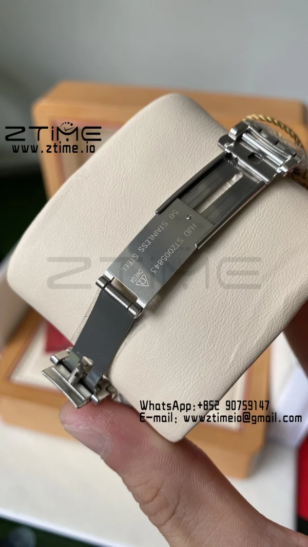 OMEGA De Ville Prestige 39.5mm RG/SS A+F 1:1 Best Edition Blue Granular Dial RG Markers on Stainless Steel Strap A2500 - Super Clone Watch | 1:1 Best Version