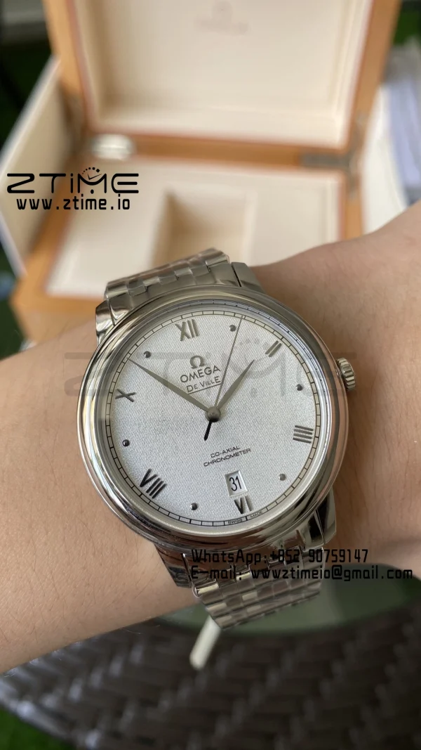 OMEGA De Ville Prestige 39.5mm SS A+F 1:1 Best Edition White Granular Dial Silver Markers on Stainless Steel Strap A2500 - Super Clone Watch | 1:1 Best Version
