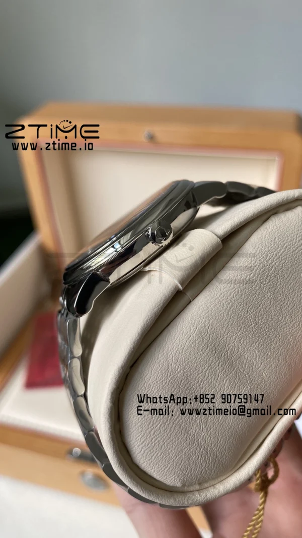 OMEGA De Ville Prestige 39.5mm SS A+F 1:1 Best Edition Black Granular Dial Silver Markers on Stainless Steel Strap A2500 - Super Clone Watch | 1:1 Best Version