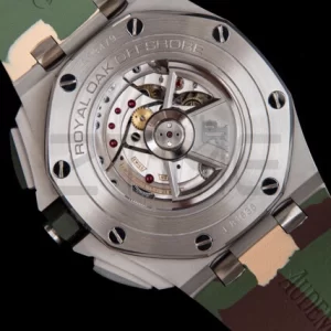 AP ロイヤルオーク オフショア 44mm SS グリーンセラミック ベゼル APF 1:1 ベストエディション クリームダイアル カモ柄ラバーストラップ A3126 - スーパークローンウォッチ｜1:1 ベストバージョン